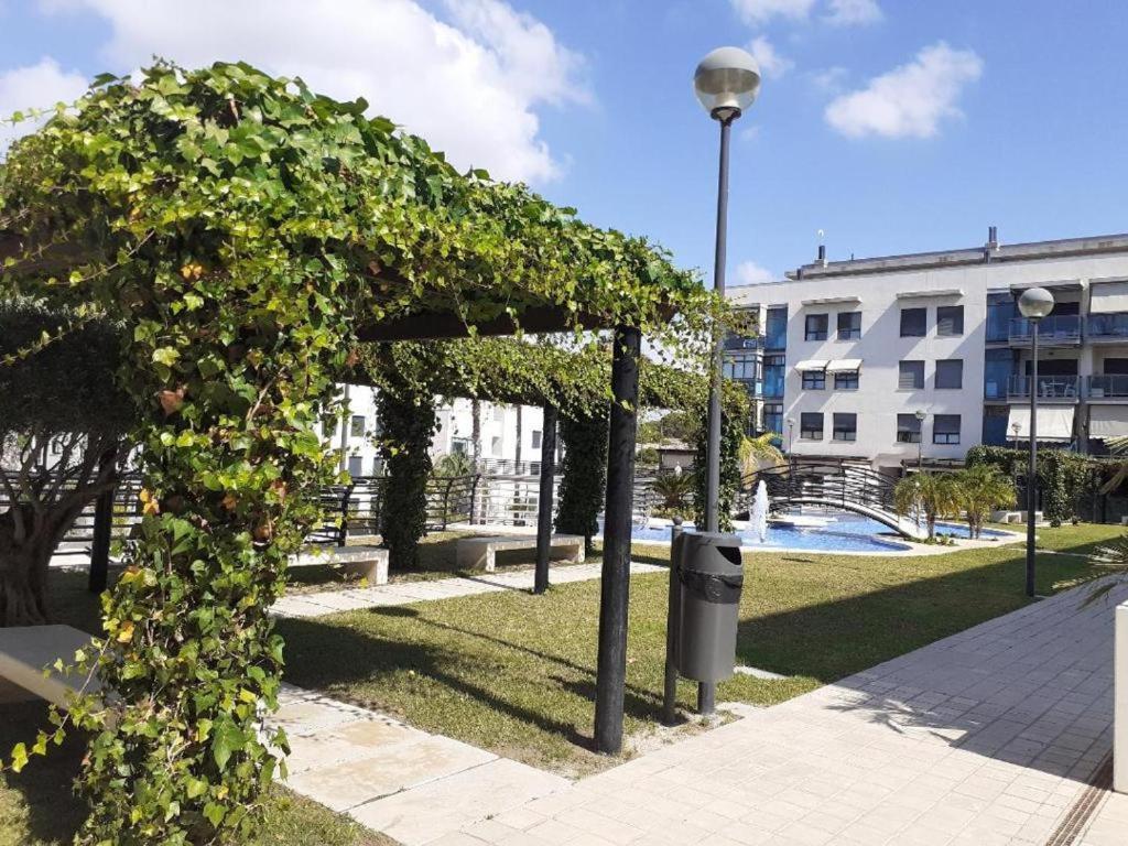 Residencial La Bahia Lejlighed Santa Pola Eksteriør billede